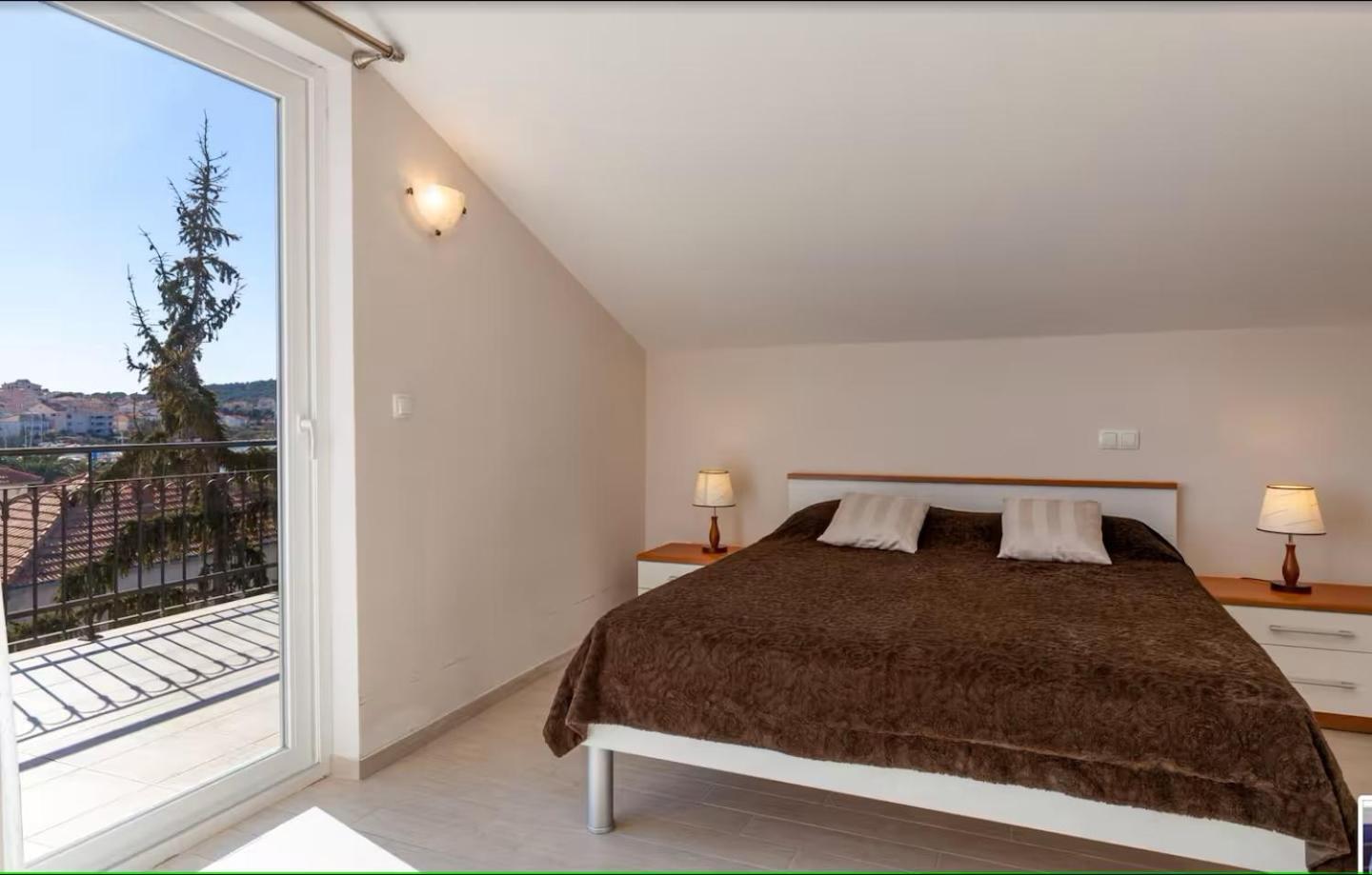 Appartement Affabilis Vip House à Trogir Extérieur photo