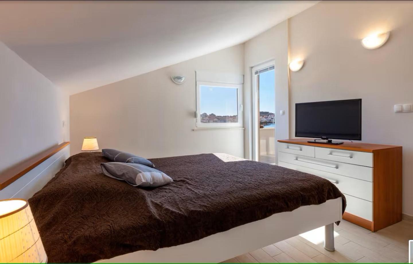 Appartement Affabilis Vip House à Trogir Extérieur photo